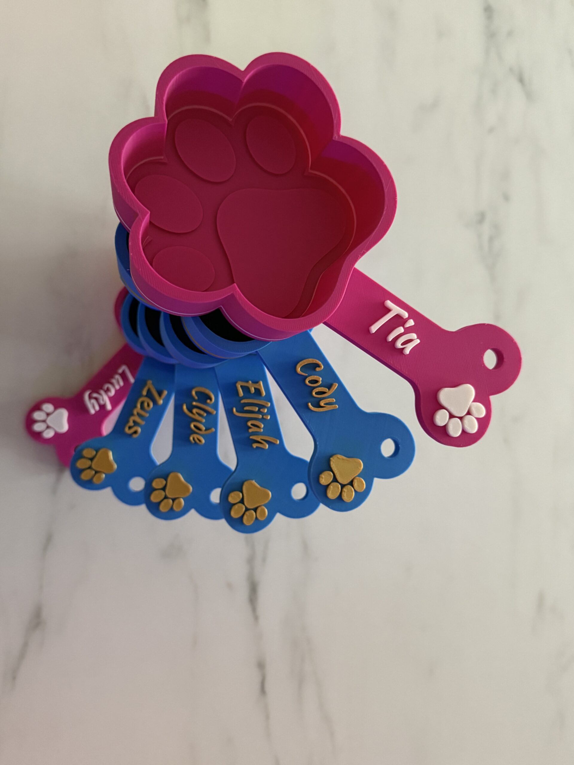 Personalized Paw-Shaped Pet Food Scoop - Image 2